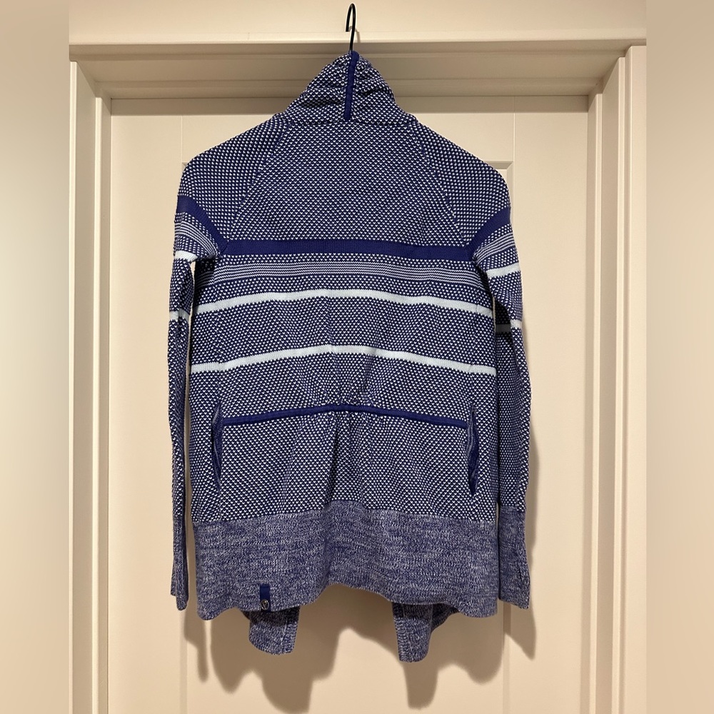 Ivivva cardigan - Picture 2 of 3